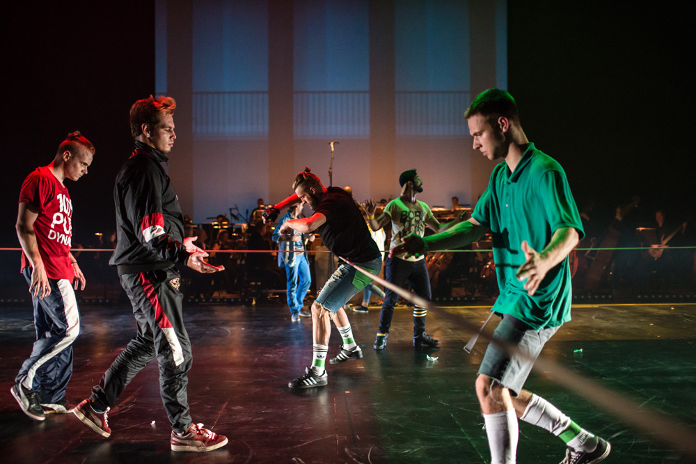 Premiere von SYMPHONIX im Festspielhaus Hellerau (® Christoph Seidler)