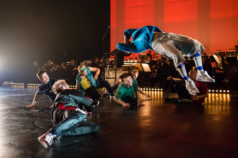 Premiere von SYMPHONIX im Festspielhaus Hellerau (® Christoph Seidler)