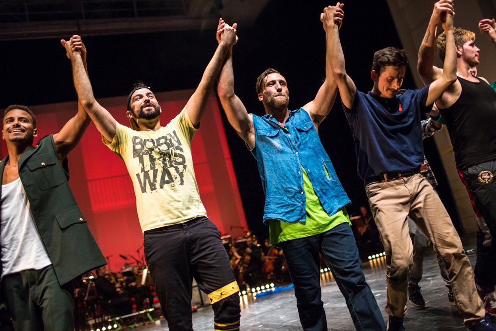 Premiere von SYPMHONIX im Festspielhaus Hellerau (® Christoph Seidler)