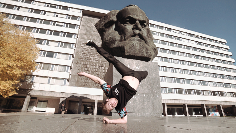 Szenen aus 'Life is a Dance' mit The Saxonz (® Sebastian Linda)